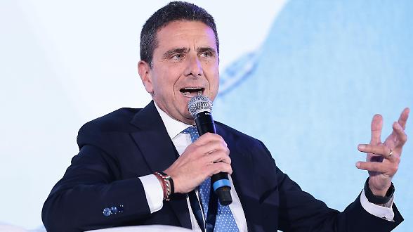 Emirati, Bozzetti: &laquo;Il governo tranquillizza gli imprenditori, ma la situazione &egrave; imprevedibile&raquo;