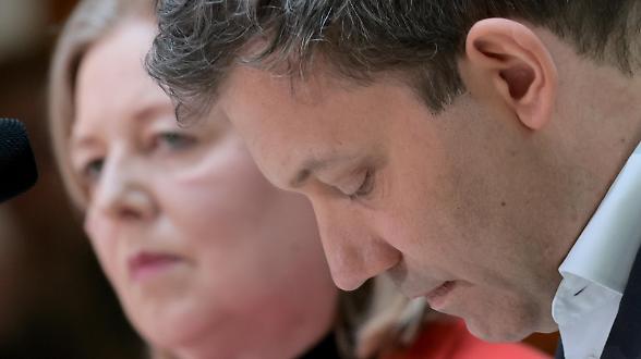 Il crollo dell'Spd fa vacillare la testa del partito. Merz non cambia linea: &laquo;La collaborazione continua&raquo;