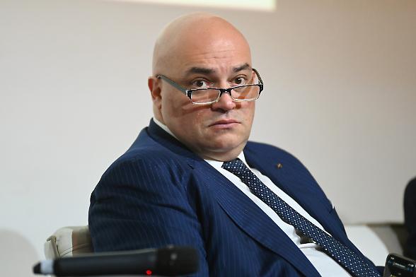 Caccia al capitale umano: in dieci anni 630 mila giovani hanno lasciato l&rsquo;Italia. Previsti aiuti fiscali per il loro rientro