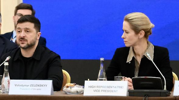 Anche Kiev nei piani europei  per rafforzare la difesa comune. Ma il maxi-prestito resta bloccato