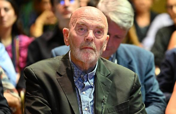 Addio a 82 anni a Adriano Goldschmied. Il padrino del denim che rivoluzion&ograve; i jeans