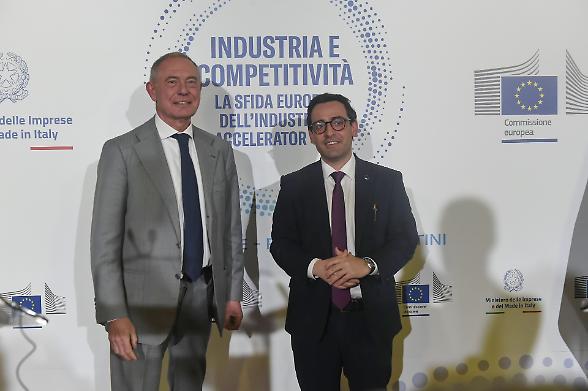 Incontro tra Urso e S&eacute;journ&eacute;. &laquo;Serve rilancio dell'industria Ue&raquo;