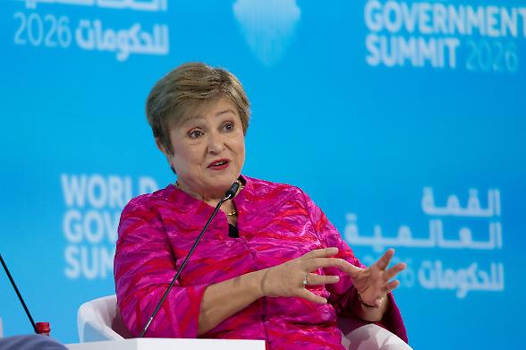 Il Fmi ridimensiona la crescita globale. &laquo;Contenere l'inflazione&raquo;