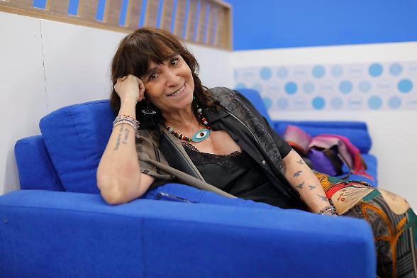 La Scrittrice e la Scienziata a confronto