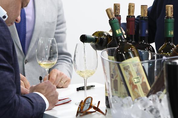 Va in scena Vinitaly. Da oggi al 15 aprile a Veronafiere attesi quasi 4.000 aziende e 1.000 top buyer