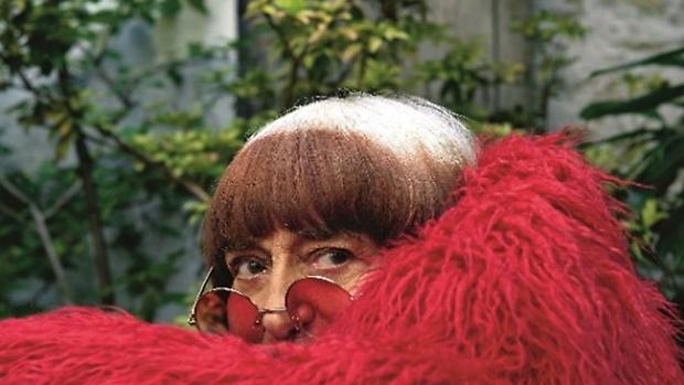 Gli occhi curiosi e la fotografia di Agn&egrave;s Varda in mostra a Roma