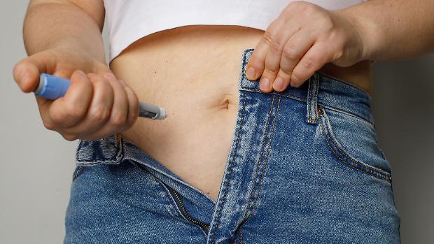 I farmaci miracolosi anti obesit&agrave; che invadono i social e accarezzano l&rsquo;illusione di essere magri