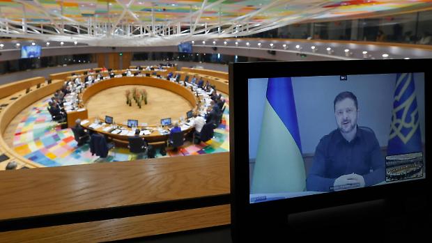 Sui 90 miliardi per Kiev resiste il veto di Orban