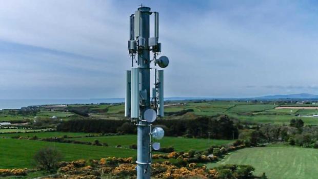 Accordo tra Tim e Fastweb+Vodafone per gestire insieme le nuove torri 5G