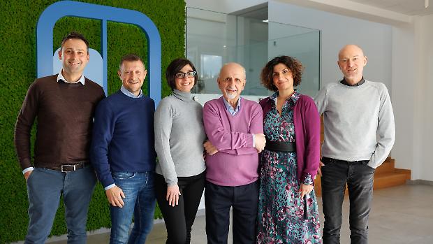 Polistamp cresce per addizione. Tra refrigerazione ed edilizia. Ora si aggiungono i bagni prefabbricati