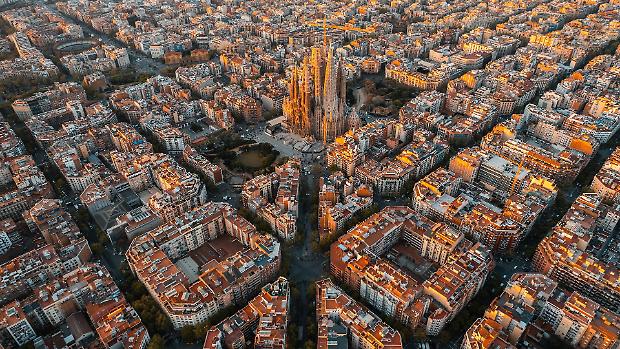 Il cuore della citt&agrave; europea &egrave; lo spazio tra le case