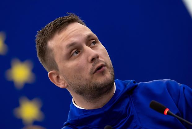 Groenlandia, sbarcano le truppe Nato. Un &laquo;segnale politico&raquo; per Trump