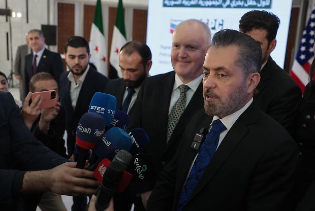 Il gas del Mediterraneo targato Eni. La societ&agrave; in trattative con Damasco per i giacimenti off shore della Siria