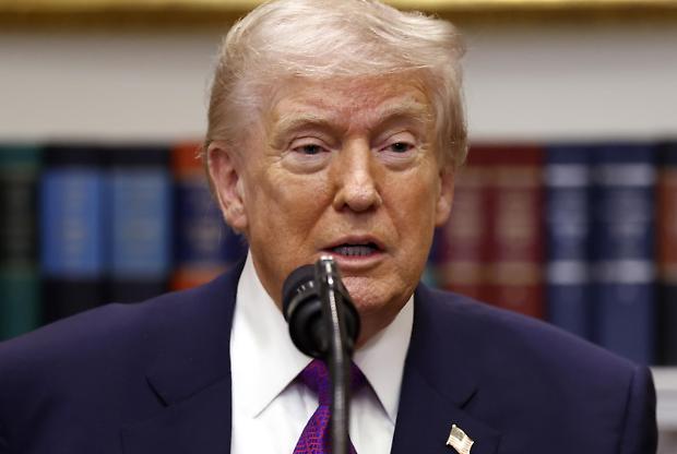 La Casa Bianca valuta la riduzione dei dazi sui beni in acciaio e alluminio