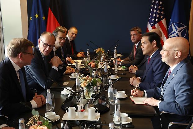 L&rsquo;Europa cerca la sovranit&agrave; a Monaco. Rubio stempera le tensioni con gli Usa e Rutte benedice la &laquo;svolta in difesa&raquo;