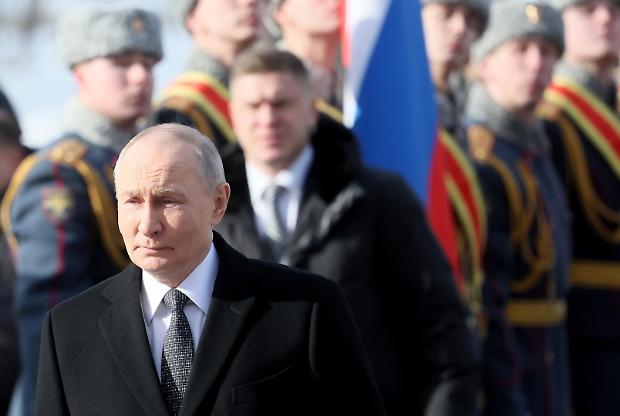 Luci e ombre dell'economia russa. Sanzioni inefficaci, salgono le riserve di oro e valuta