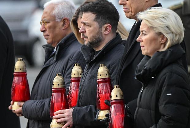 Europa a mani vuote da Zelensky. Condanna formale della guerra, ma il prestito resta congelato